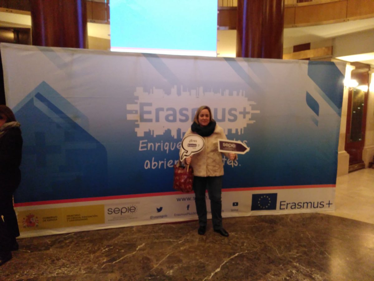 AIDIMME's tweet photo. Dña. Cecilia Amo de @AIDIMME asiste a las jornadas anuales de difusión y #formacion profesional del SEPIE en el CSIC de Madrid.
#funes #eurojoiner #Mimwood #WOODual #EQWood #ReNew2020 @EUErasmusPlus https://t.co/BoBzQcNmlO