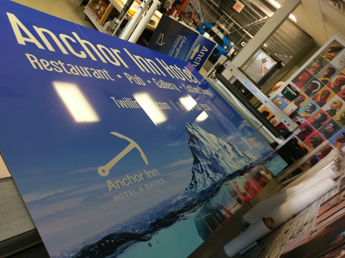 SpeedproNL's tweet image. The best way to market your brand is with visuals - and new signs attract new customers!

This is an example of roadside signage that we produced for Anchor Inn Hotel, Twillingate with reflective lettering and logos. One sign was 8ft x 8ft, and the other was 12ft x8ft.