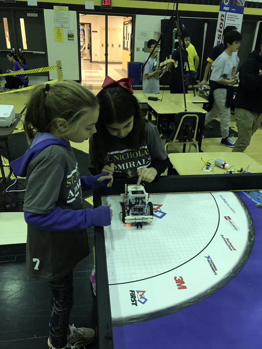 wcharlebois's tweet photo. Congratulations to the robotics teams from @StNicholasHCDSB and @MargueriteHCDSB who competed at the Halton Regional FLL Robotics Tournament @HolyTrinityOak on Saturday. I couldn’t be more impressed to see elementary students from @HCDSB so involved in STEM! https://t.co/03ZhGBFF3k