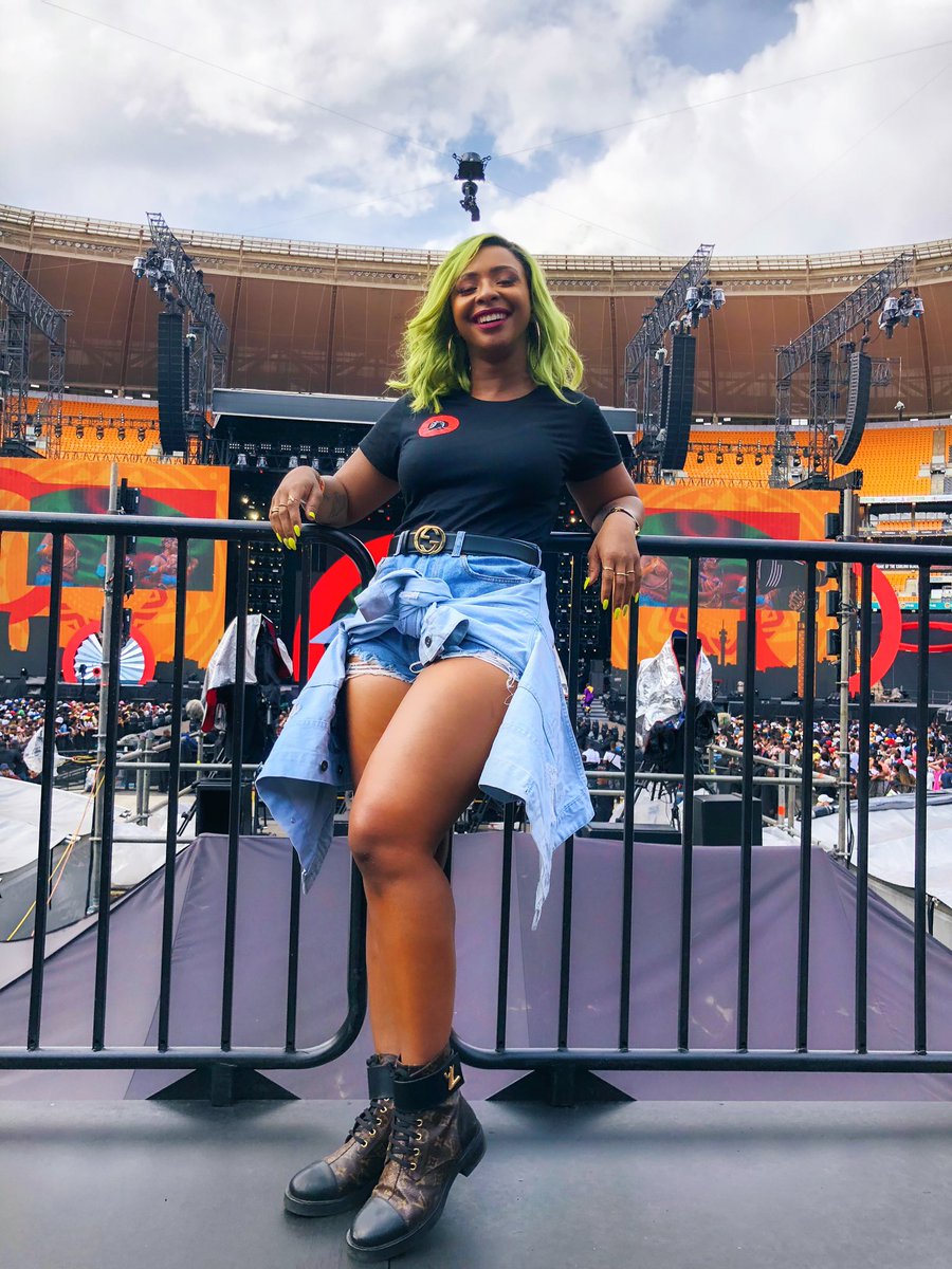 Boity's tweet photo. ❤️👑 #GlobalCitizenFestivalSA #GlobalCitizen https://t.co/e3rbbOMwTx