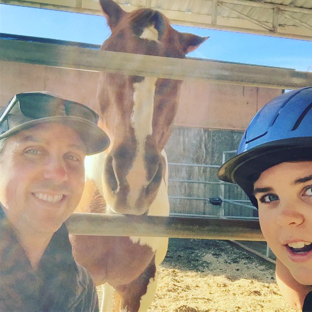 jaimechambers's tweet photo. While you were decorating your trees tommy was busy decorating his horse #snikers with purple pen. #tommy decided to brand his horse in the most gentle way possible. #pentel #foxforce5 #helenwoodward https://t.co/mLtNYyFpR4