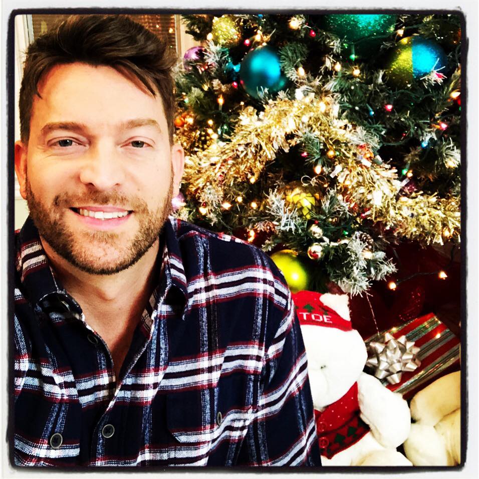 randyslovacek's tweet photo. #LeviKreis has new #ChristmasMusic out, plus more #LGBT news on this week's #TheRandyReport podcast https://t.co/lKZqb5iGoz https://t.co/RS2S9fXxmO