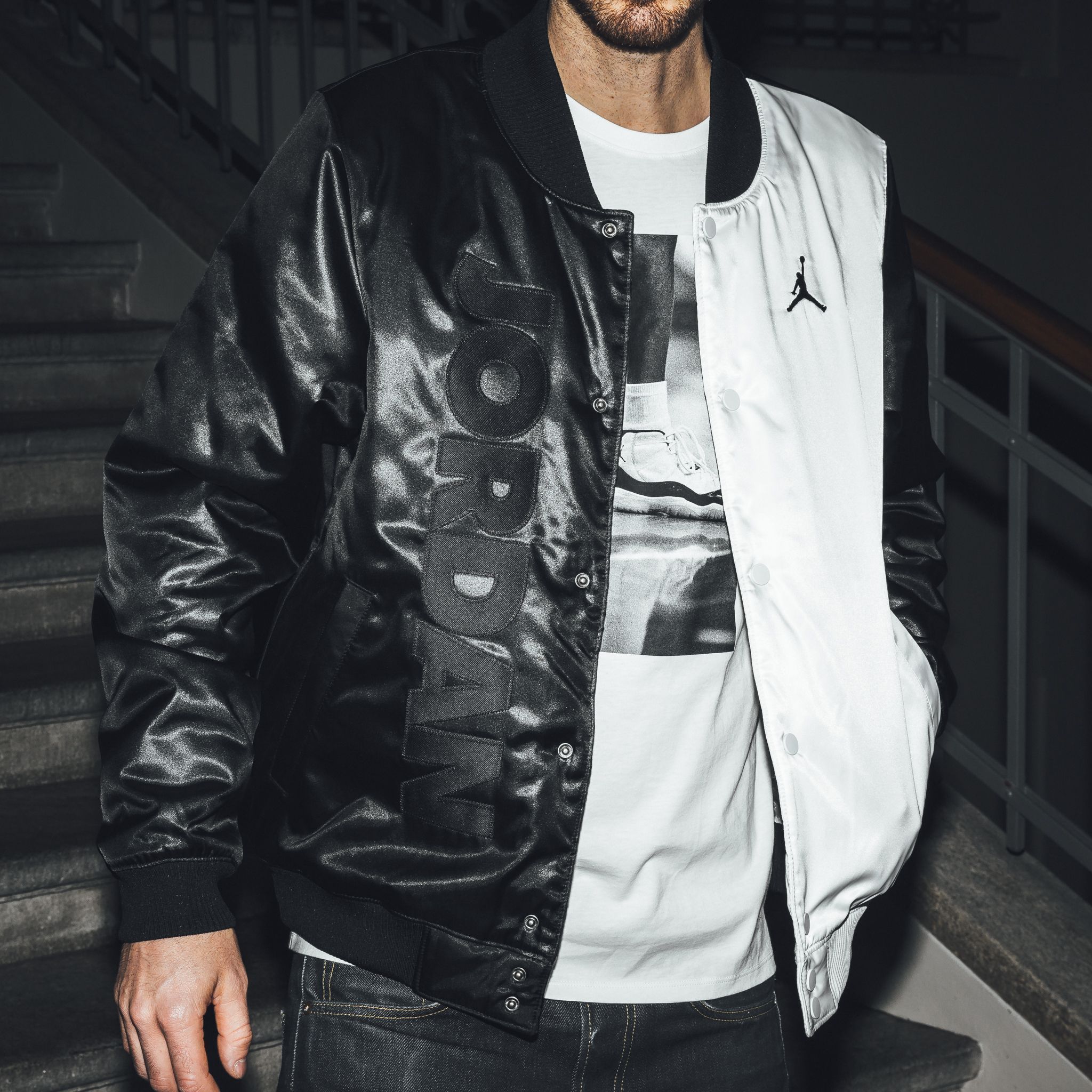 Titolo on Twitter: "#new IN❗️ Jordan Sportswear Legacy AJ 11 Jacket "White/Black/Black" click ➡️ https://t.co/nf8G6Z8ogI #jordan #jumpman #jumpman23 #airjordan11 #apparel #AJ11 #legacy #concord https://t.co/2PnymTZk6z" / Twitter