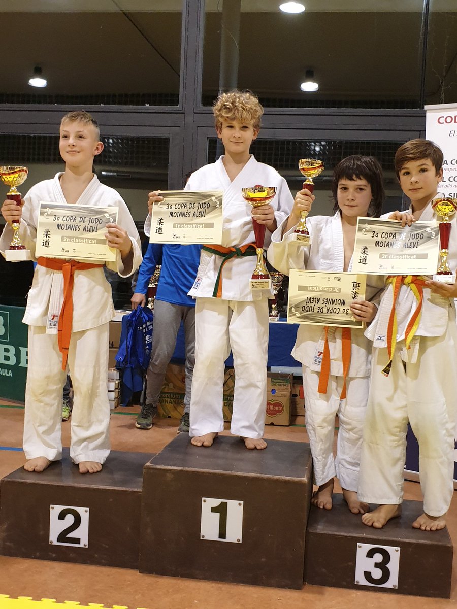 judopalamos's tweet photo. Aquet dissabte passat es va a relitzar la 3.ª Copa Moianés de Alevins. Després de sis durs combats, Neo Cao 1e classificat, medalla de Or!!! Enhorabona Campió!!! https://t.co/PWlvenPPxO