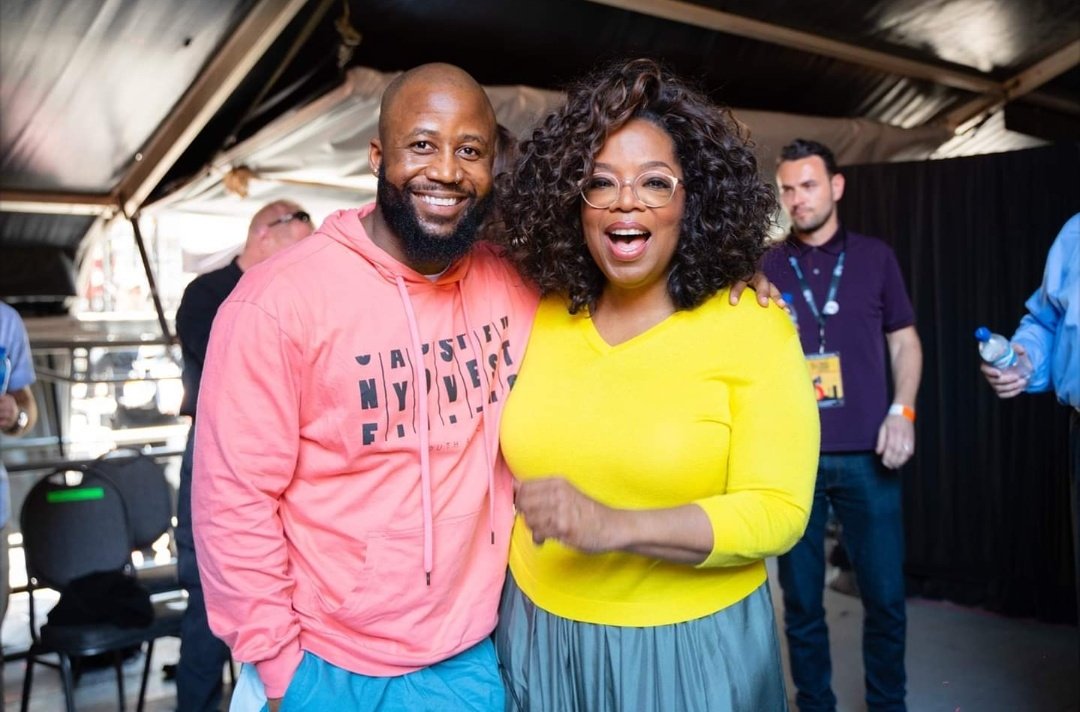 HypeHoncho's tweet photo. DID YOU KNOW: Only @CassperNyovest was capable to #FillUpMosesMabhida on Saturday and then #FillUpFNBstadium on Sunday. As we speak, Megacy is at pains.

#GlobalCitizen #Mandela100 #GlobalCitizenFestivalSA #Mufasa #MonateMpolaye #GetsGetsa20
@TshepoJeans @Oprah @Usher https://t.co/7GRbLztoDP