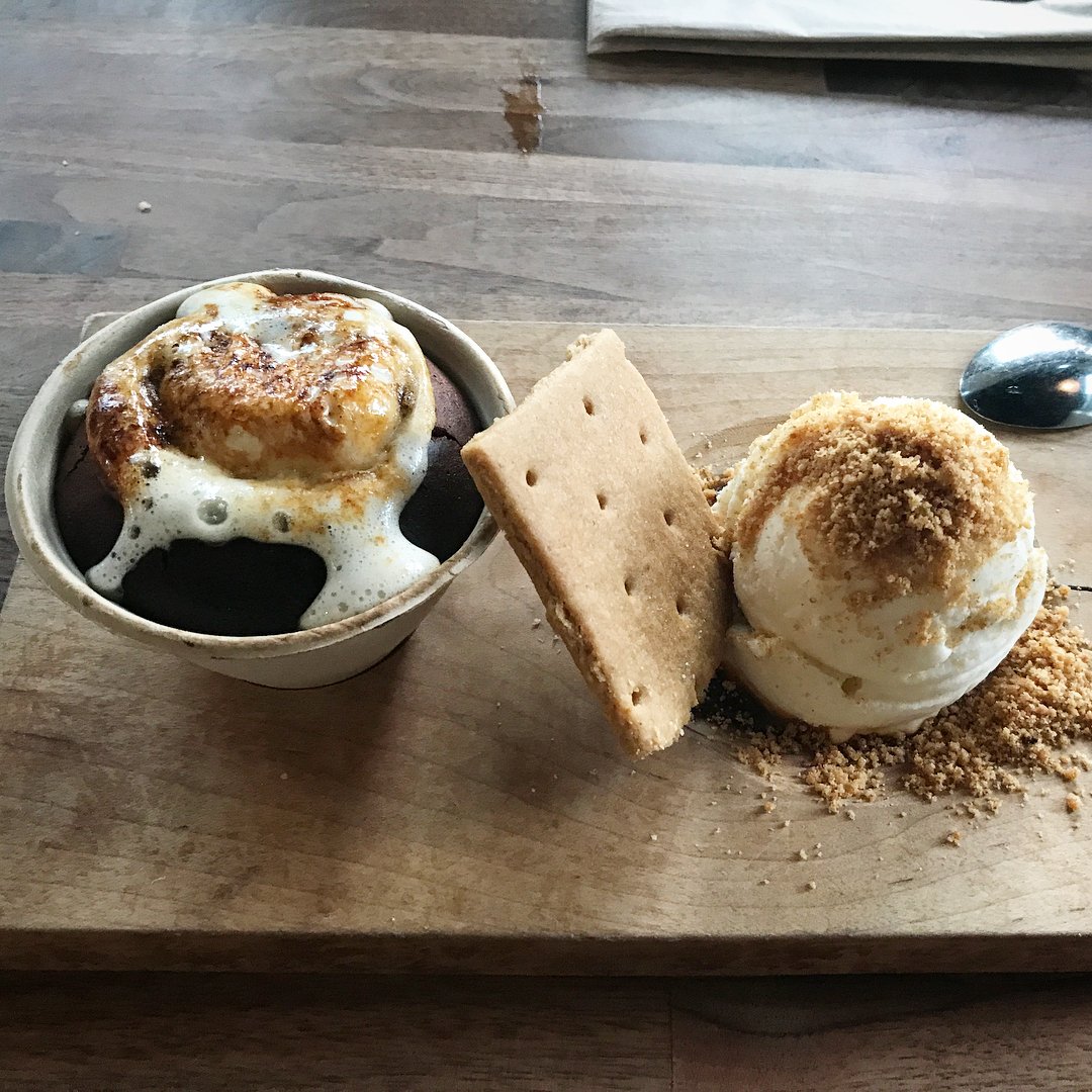 For a warm wintery treat enjoy a Smores Molten Chocolate Cake from <a href="/getyourhotcakes/">Hot Cakes</a>! 😋🍫 #BallardSeattle (📷: IG @ martineatz)