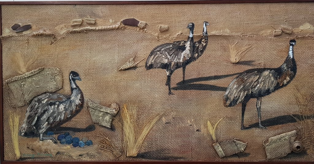 studio_greg's tweet photo. Animal series by Greg Wilson. Emus - oil on wool bale #artist #art #emu #woolbale #oilpaintings #paintings #colour #gregwilsonartist #gregwilsonstudio https://t.co/sFQWh0xccb