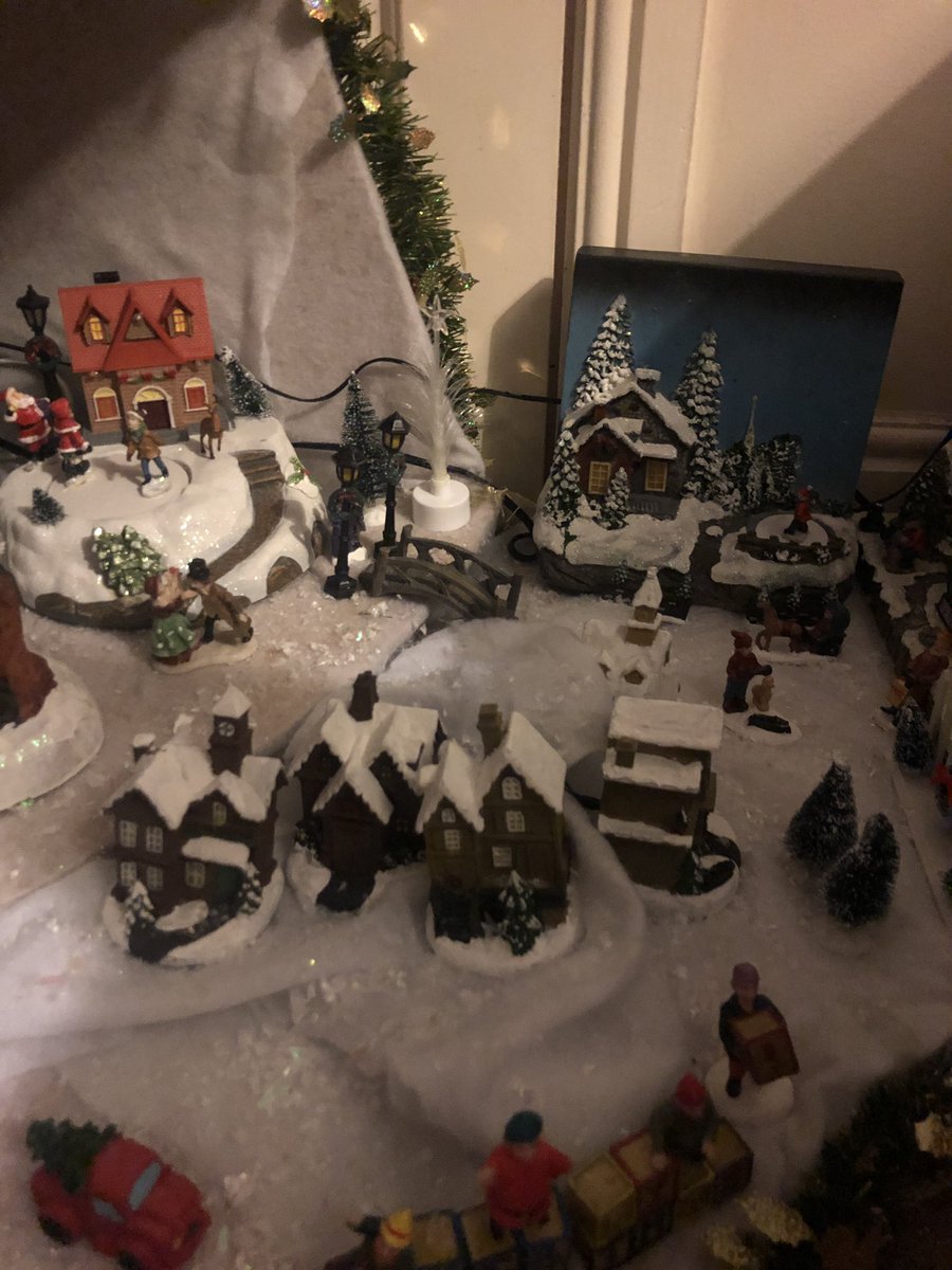 @piersmorgan @GMB I’ve found the perfect spot for those trees! #christmasvillage #smallchristmastrees