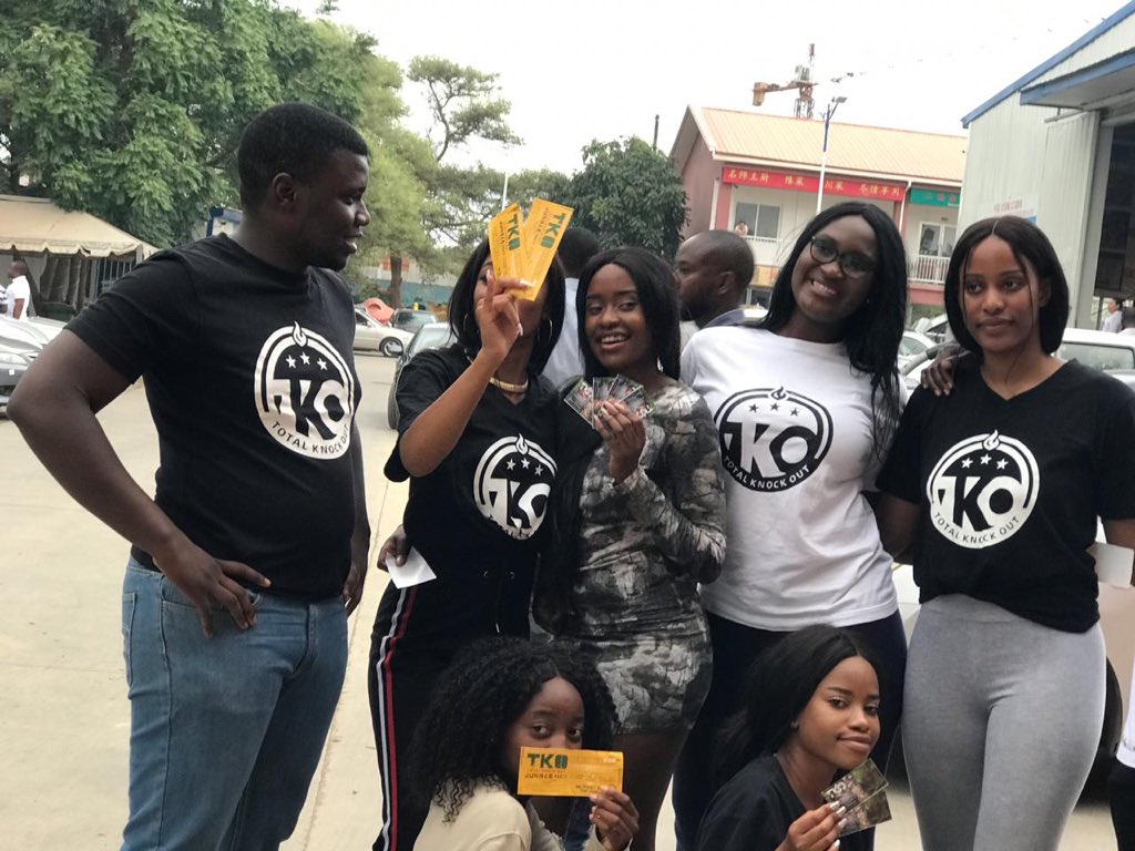 TKO_Events's tweet photo. Great weekend with our team handing out our flyers &amp; selling tickets. 
Get your tickets now 🗣🚨
DM for bookings &amp; inquires 
#NoRulesInTheJungle🦍
#TkoEvents 
#FillUpChez🔋 https://t.co/PdmQOdN9dc