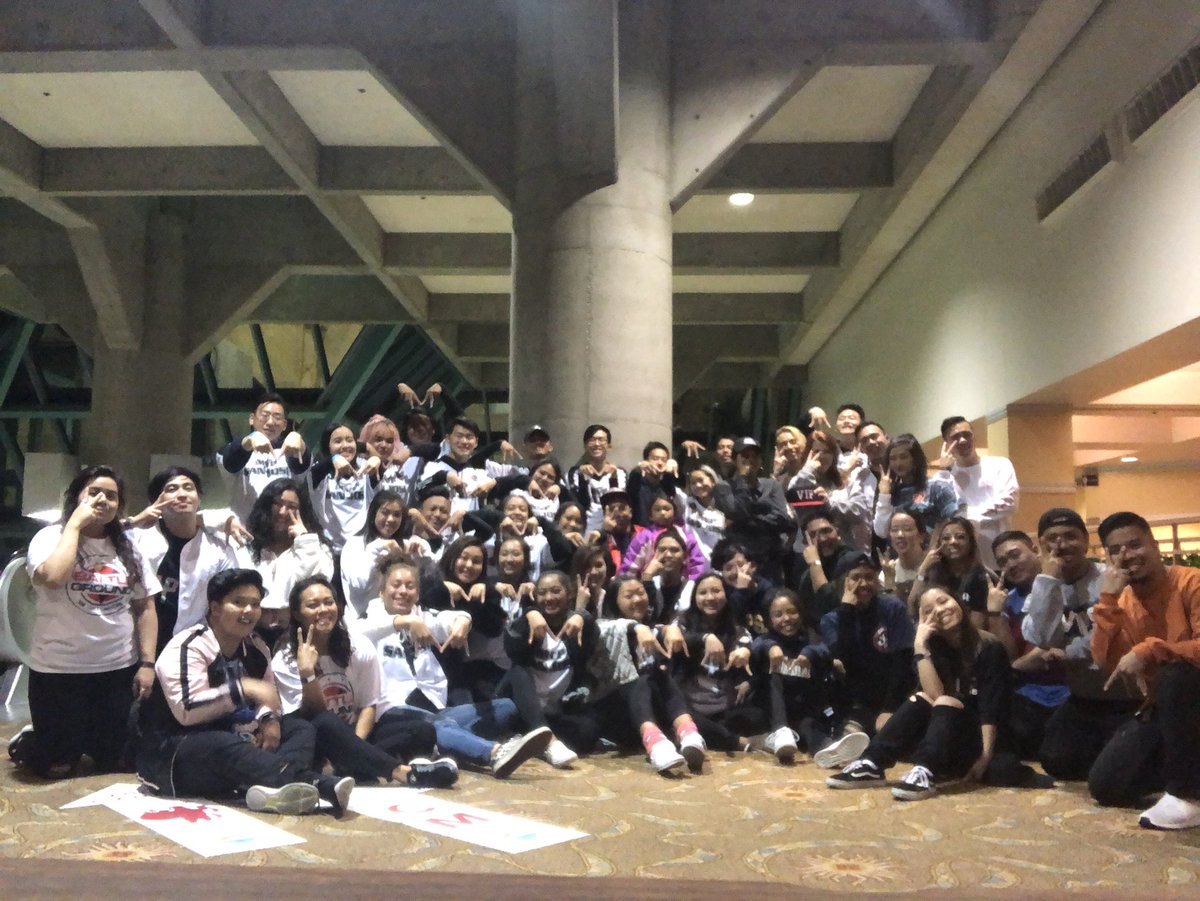 MoniiCakez's tweet photo. My heart is so full. 

I could never ask for a better family for the past 10 years. 

Thank you all for everything 💕

@VIPSJ @MVPSanJose #publicfigures https://t.co/be61zzgT50