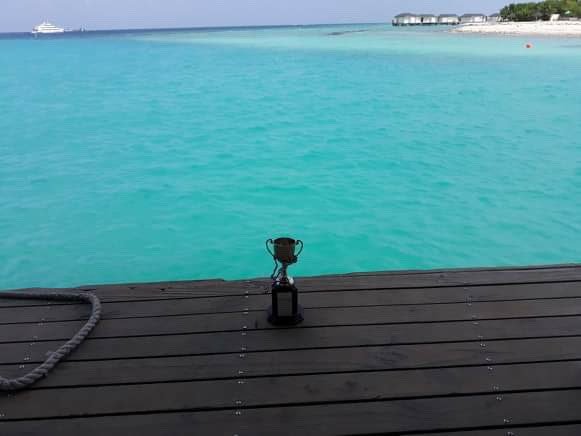 wee_cup's tweet photo. Are you all feeling chilly this morning ?   Ah this is the life !   What a fabulous time in the Maldives I’m having https://t.co/egsvrowGFh