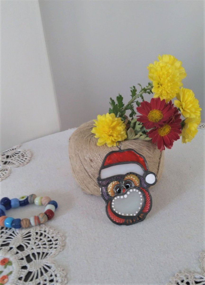 nurcindize1's tweet photo. #stainedglass #Vitray #handmade #design #artglass #necklace #accessory #jewellerydesign #jewellery #pendant #owl #owlpendant #owlnecklace #womanfashion #etsy #etsysale #etsyfinds #etsygift #chiristmasgift #xmasgift #newyeargift #womengift #lovergift #giftforher #glassjewelry https://t.co/D79XUaJn9q