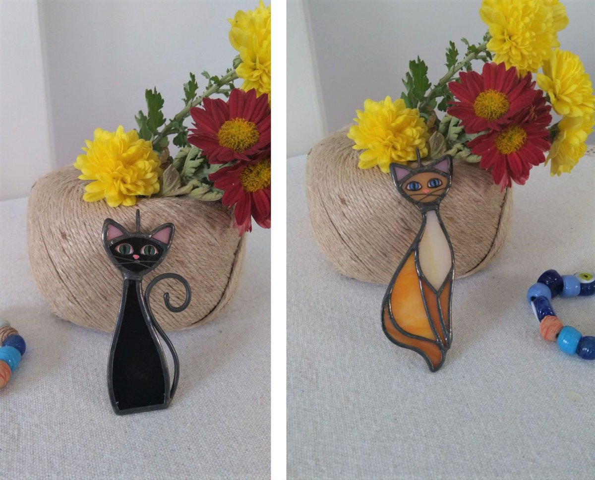 nurcindize1's tweet photo. #stainedglass #art #handmade #design #artglass #necklace #accessory #jewellerydesign #jewellery #pendant #cat #kitty #catpendant #kittypendany #womanfashion #etsy #etsysale #etsyfinds #etsygift #chiristmasgift #xmasgift #newyeargift #womengift #lovergift #giftforher #glassjewelry https://t.co/D6xxhy5nDE