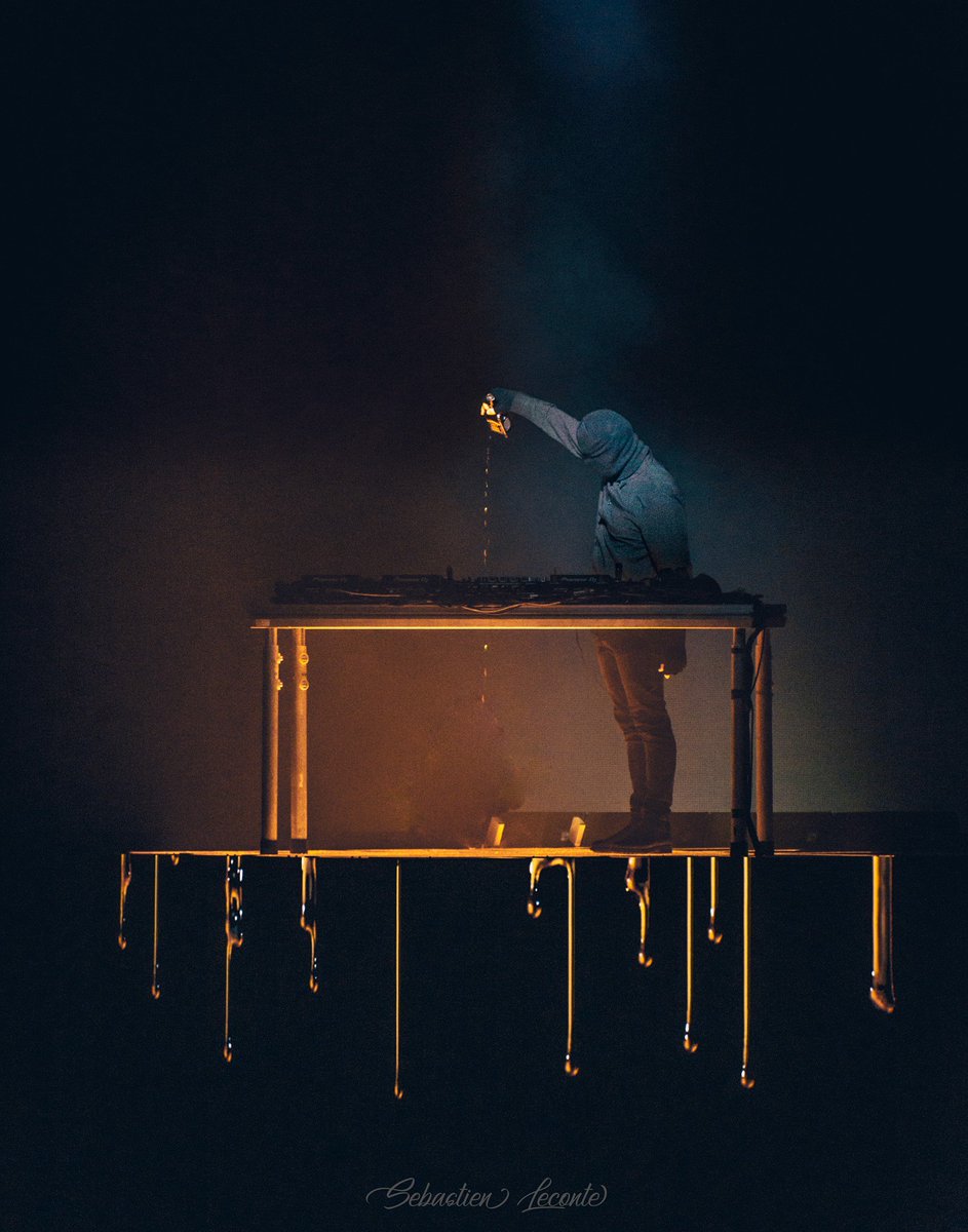 « Sipping on booze in the house of blues »

<a href="/Malaamusic/">Malaa</a> #Zenith #Paris #NoRedemption