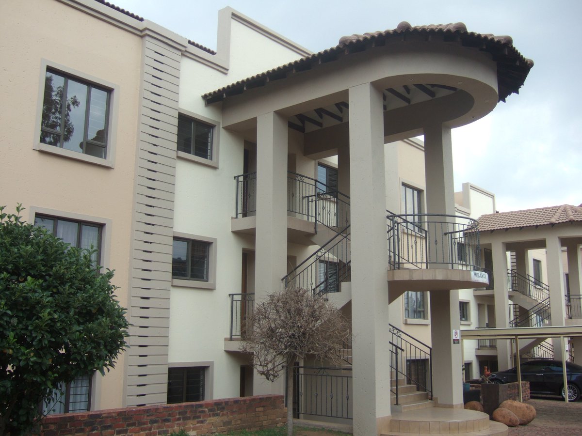 InvestorWize's tweet image. RT @RelianceAuction: UPCOMING AUCTION IN GERMISTON!!

Address - Unit 55 Waters Edge, Rietfontein Road, Primrose Germiston.
Date - Tuesday, 4th December, 2018
Time @ 12H00

Contact: Laurence on 082 304 3742 / 011 234 6364

#Auctions #auction #realestatein…