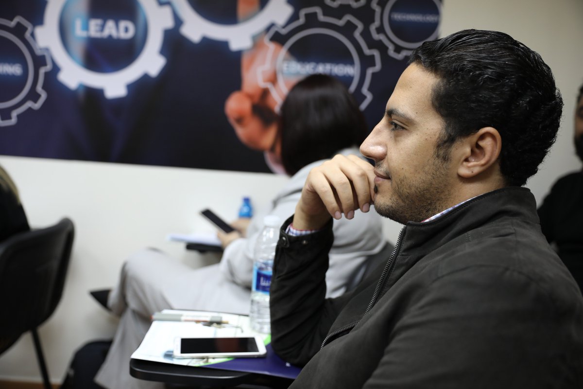 Spot_Group's tweet photo. There are some pretty big work planned for #December at Spot Group.
Meet our squad in #AVMOSYS system training. 💼
#SpotGroup #aviation #businessaviation #bizav #training #MondayMotivation #MondayMorning #Egypt #USA #Germany #Philippines https://t.co/ln4qlQl12n