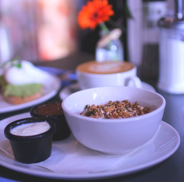 Starting the week with good intentions? or are you now in Christmas eating mode? Whether its healthy eats or tasty delights we've got plenty of you to try on our breakfast menu.