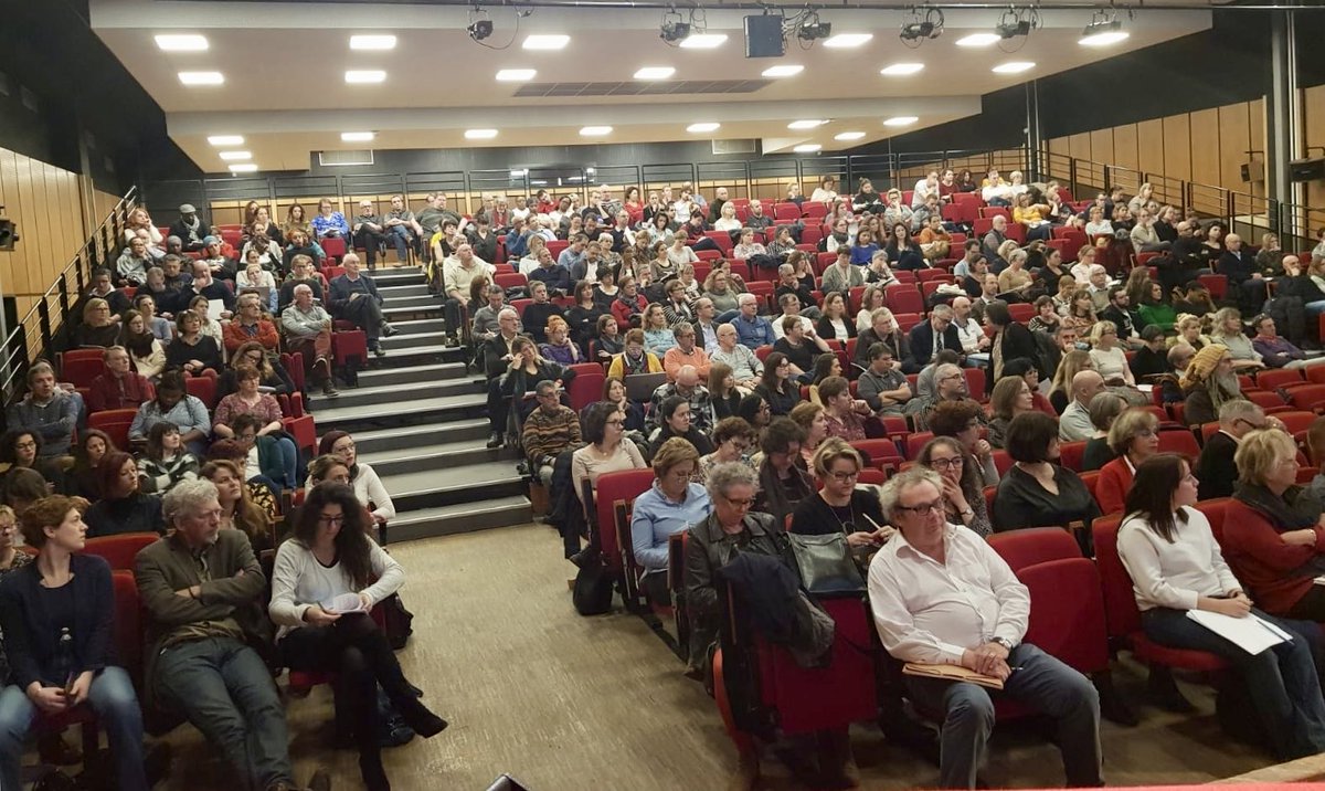 arfienetwork's tweet photo. On the European Day for Persons with Disability (#EDPD) we are happy to be present both in Paris and Brussels to attends the events organise by @AFASER @MyEDF 

#disabilityday #socialinclusion @Bebo1959 https://t.co/Aa5iC2sjlf