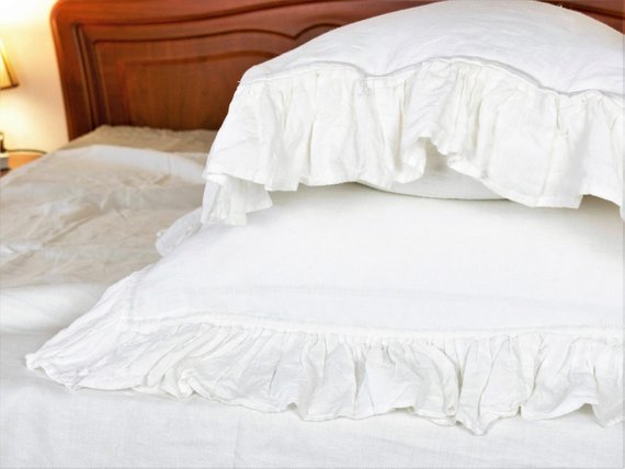 PlanetLinenRu's tweet photo. Linen Pillowcases with Ruffle Bedding Rustic Pillow Case Pillow Shams Rustic Decor Wooden Buttons Pillow Cover Bed Pillows #pillowcase #LinenPillowCase 
$30.50
➤ https://t.co/c7ub2qGXbl https://t.co/kqDrPMju52