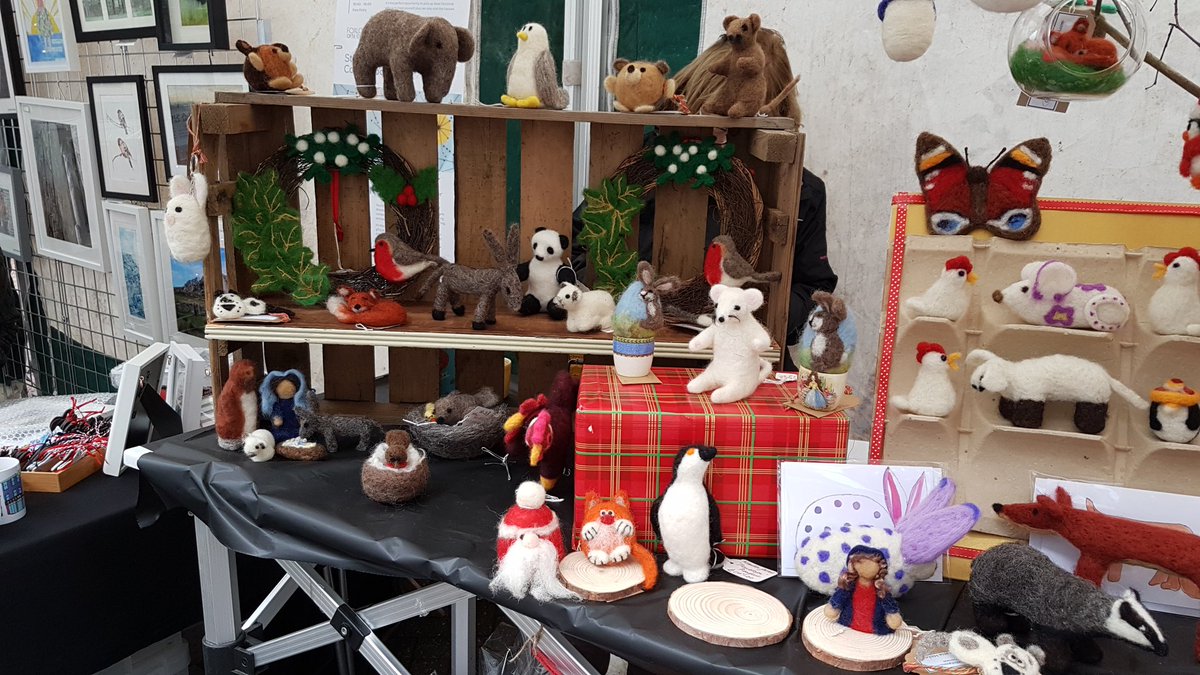 milliemagpie92's tweet photo. My fellow Felty friends and I had a really good day at The Sunday Supplement Market in Lekk yesterday. Met lots of lovely people interested in felting and buying our work! ๐ #ourstall https://t.co/BooZ9Ds3yE