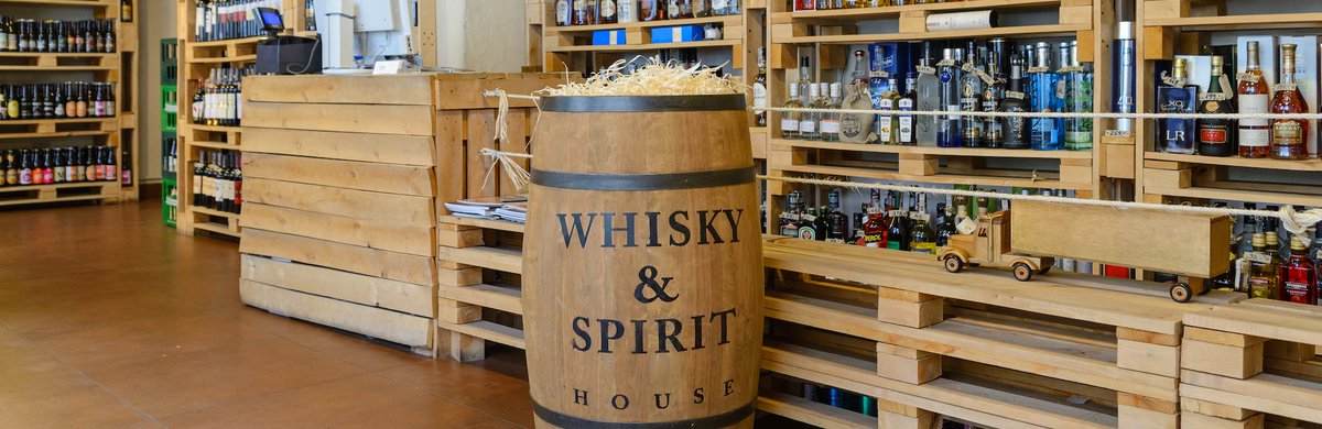 Whisky_Spirit's tweet photo. We invite all guests of the COP24 Climate Summit
#whisky #PolishVodka #COP24 #Cop24nonofficial #Katowice
https://t.co/oL17vgv3PM https://t.co/Bn7GrL85lm
