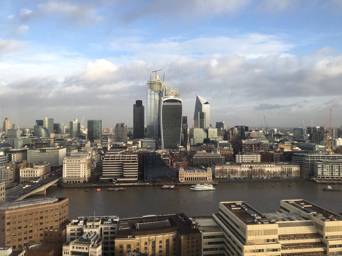 SimplyGetRes's tweet photo. Hello City! Doing a bit of dreaming about the future this morning at @TheShardLondon #hrtech #Analytics #changinghowtheworldworks https://t.co/1o9V66WzlU