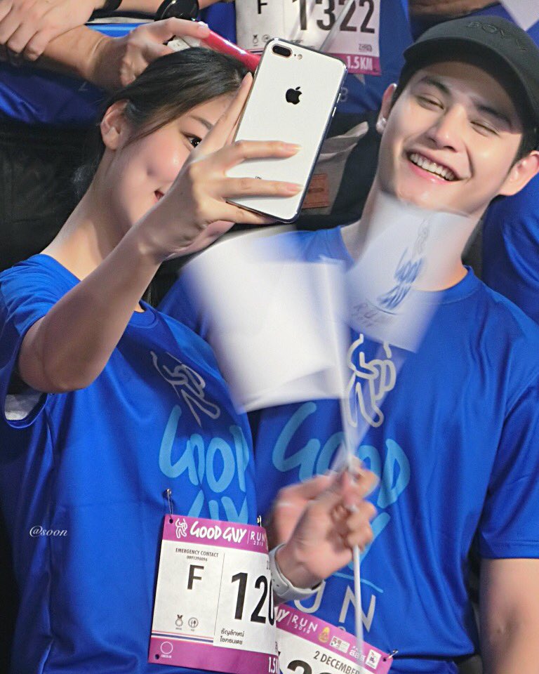 soon19092516's tweet photo. แอบส่องความน่ารัก 😍
#goodguyrun2018
#RunForGoodness
#โฟกัสพลอยใส
#กัสใส https://t.co/R9LFhCdq04