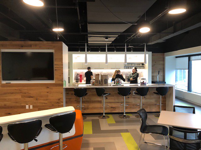 circulation's tweet photo. Today we moved into our new #Bostonoffice. Check out our new space π! #bostontech #healthcareboston https://t.co/v4getlYwYD