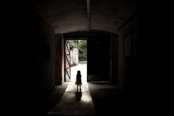 不思議 Net 初代 不可解な体験 謎な話 Enigma 雪見る遺影 マトリックスのような世界から 他 T Co Xvfxqvb4jb