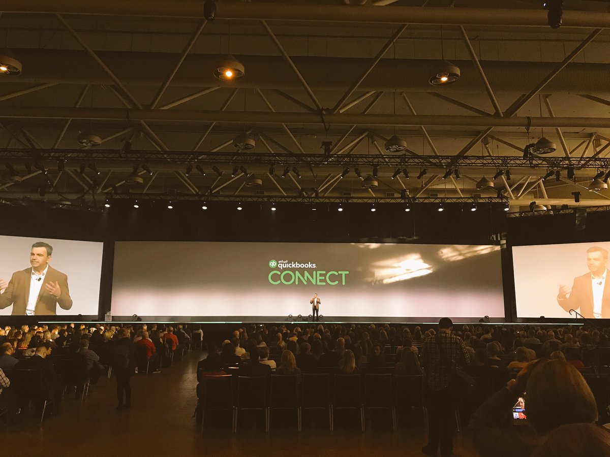 KABOOM!💥 kicking things off at  #QBConnect !! Three days of learning, inspiring and of course, connecting with each other. #FoundMyTribe