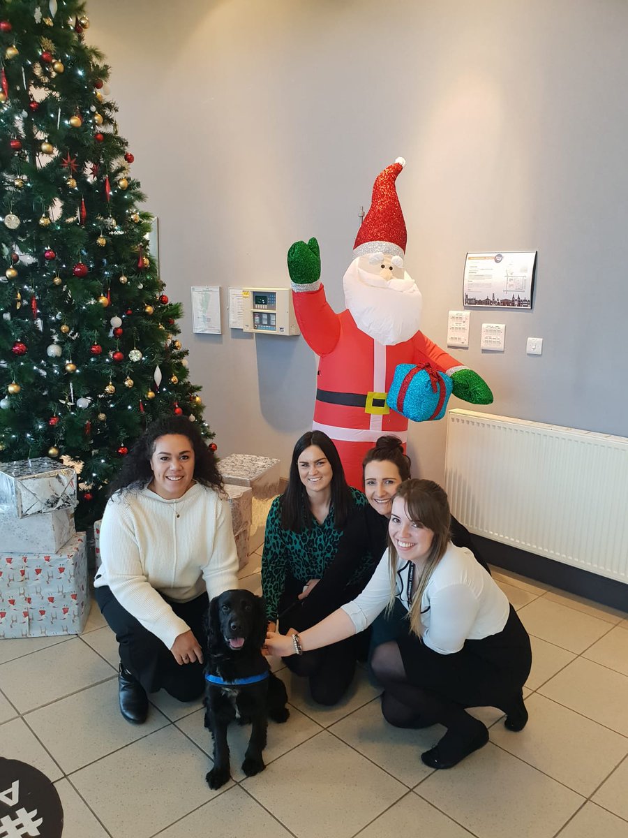 AECC_Aberdeen's tweet photo. 🐾 | We were delighted to have Bruce and Reggie doing their Police training here today! #Aberdeen

Bruce kindly took some time out for a photo with his fans!!! https://t.co/mcnyjXs4QR