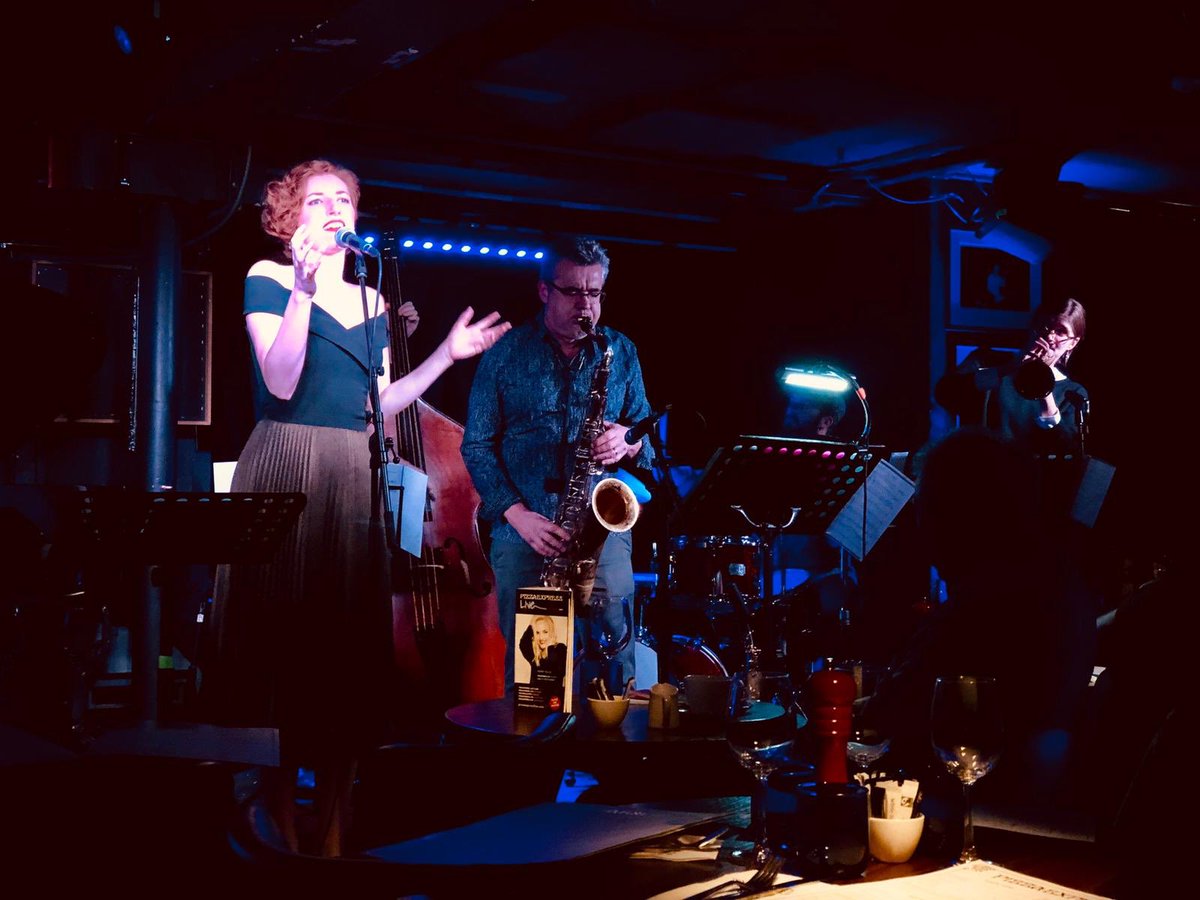 JRadcliffeMusic's tweet photo. I can't thank enough the people who helped me on my journey to my #remembrance launch on @UbuntuMusicJazz last night @pizzajazzclub

Thanks to our wonderful audience for SELLING IT OUT 😆and taking home so many CDs

Thanks to Kevin for a reflective review

https://t.co/hVjFrlRExd https://t.co/j0LY5eRC15
