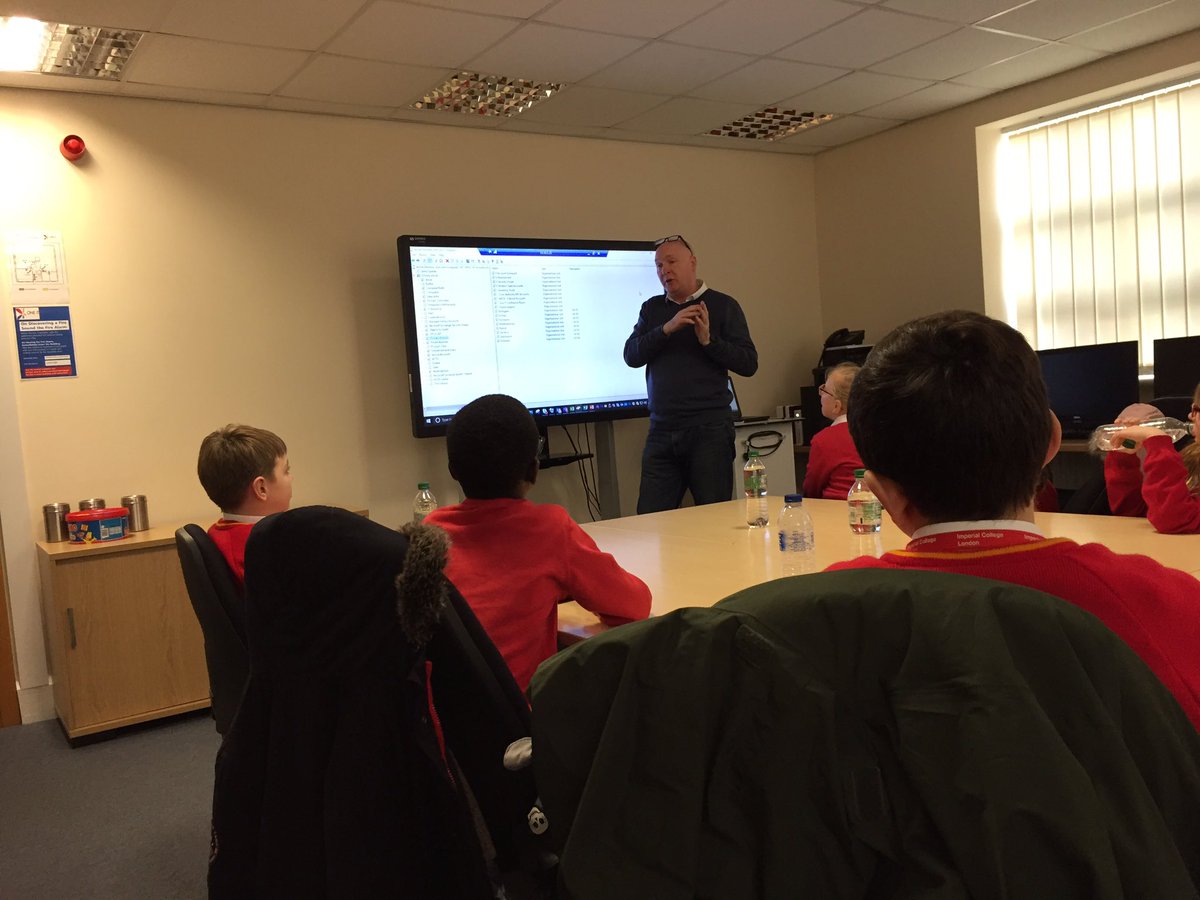 CTK_thornaby's tweet image. Our Digital Leaders paid a visit to One IT in Stockton today to learn more about how technology is used in schools. #OneIT #SBCschools