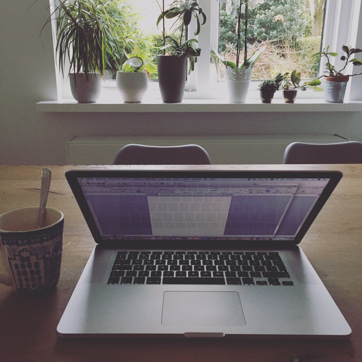 Aan de slag! Tekstredactie van een krant voor een Sportfondsen-accommodatie #redactie #teksten #krant #reclame #communicatiebureau #communicatie