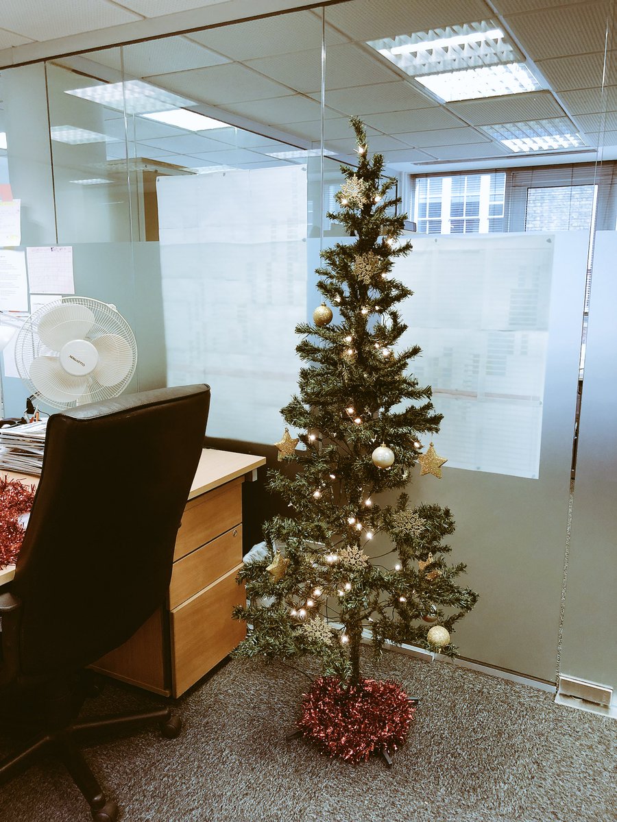 UrbanMythFilms's tweet image. Please welcome the newest addition to our office! #UrbanTree