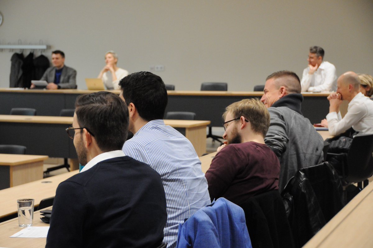 ProcessLab (@processlab) on Twitter photo Vergangenen Donnerstag fand das 40. ProcessLab Colloquium in der Frankfurt School statt. Im Anschluss an den Vortrag folgte eine angeregte Diskussion. Die Folien des Vortrags finden Sie auf unserer Website frankfurt-school.de/home/research/… <a href="/FrankfurtSchool/">Frankfurt School</a> #ProcessLab Vergangenen Donnerstag fand das 40. ProcessLab Colloquium in der Frankfurt School statt. Im Anschluss an den Vortrag folgte eine angeregte Diskussion. Die Folien des Vortrags finden Sie auf unserer Website frankfurt-school.de/home/research/… <a href="/FrankfurtSchool/">Frankfurt School</a> #ProcessLab