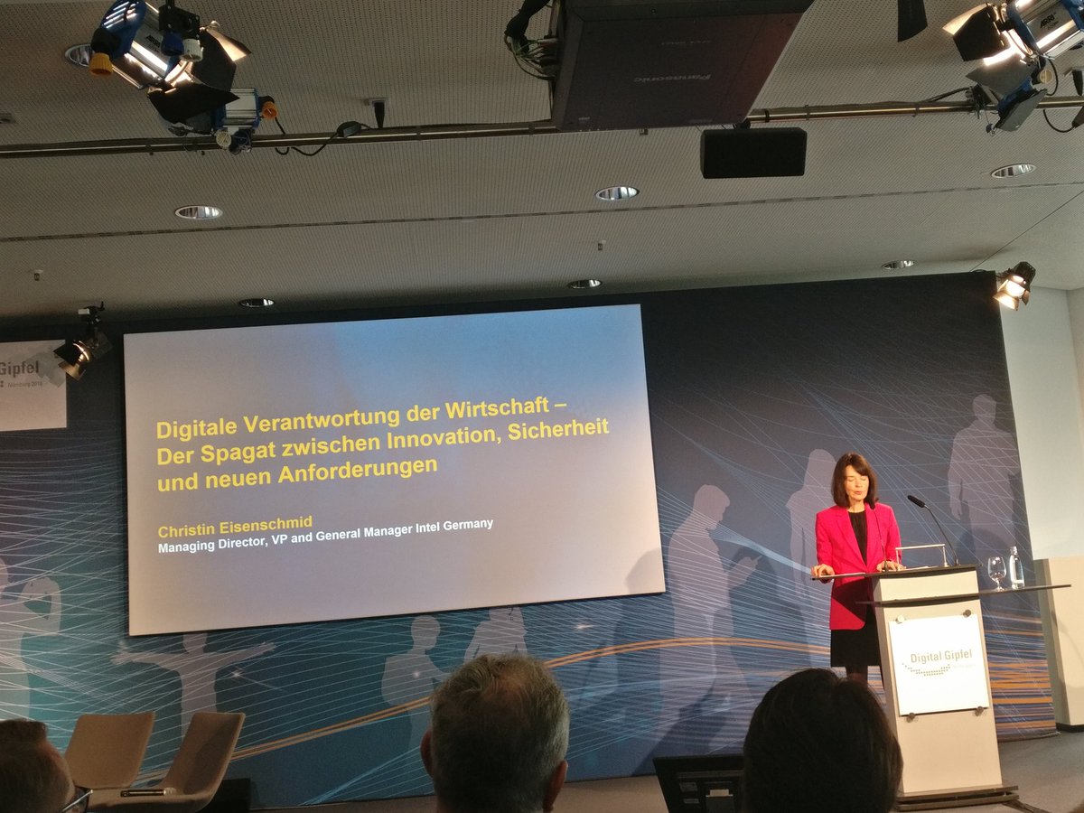 Farina Steinert 🍒 tweet media