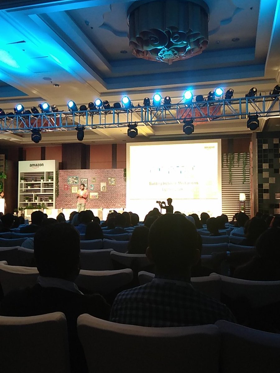 RiniJain5's tweet photo. #AmazeDI2018 https://t.co/ql1wPksKDK