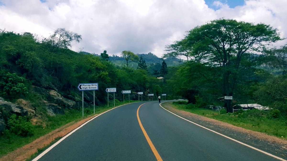 mohammedhersi's tweet photo. Benchmark in caring for road signages goes to Taita Taveta 👏👏👏. Vandalised signages means exposing motorists &amp; pedestrians to danger.  Thank you @KeNHAKenya . We want the same road marking on Dongo Kundu Phase 1. @JamesMacharia_ @KTF_Kenya @Sambojagranton @MajalaMlagui https://t.co/8RtpPHIwUf