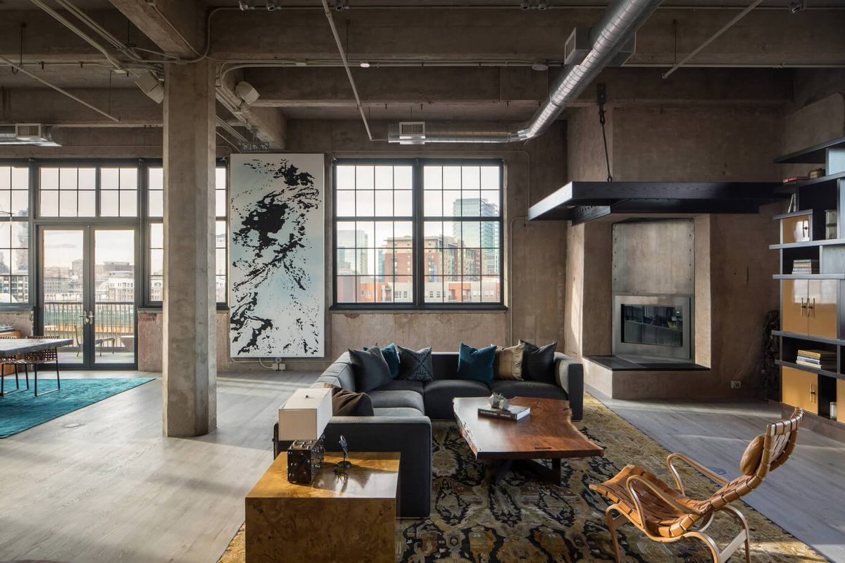 GrupEben's tweet photo. Pisos diseñados al estilo loft. Espacios muy amplios, límites entre ambientes poco definidos, buena iluminación, materiales industriales como tuberías vistas, vigas en el techo, columnas de hierro
#loft #estiloloft #reformas #empresaderformas #GrupEben https://t.co/23GjyEWogR