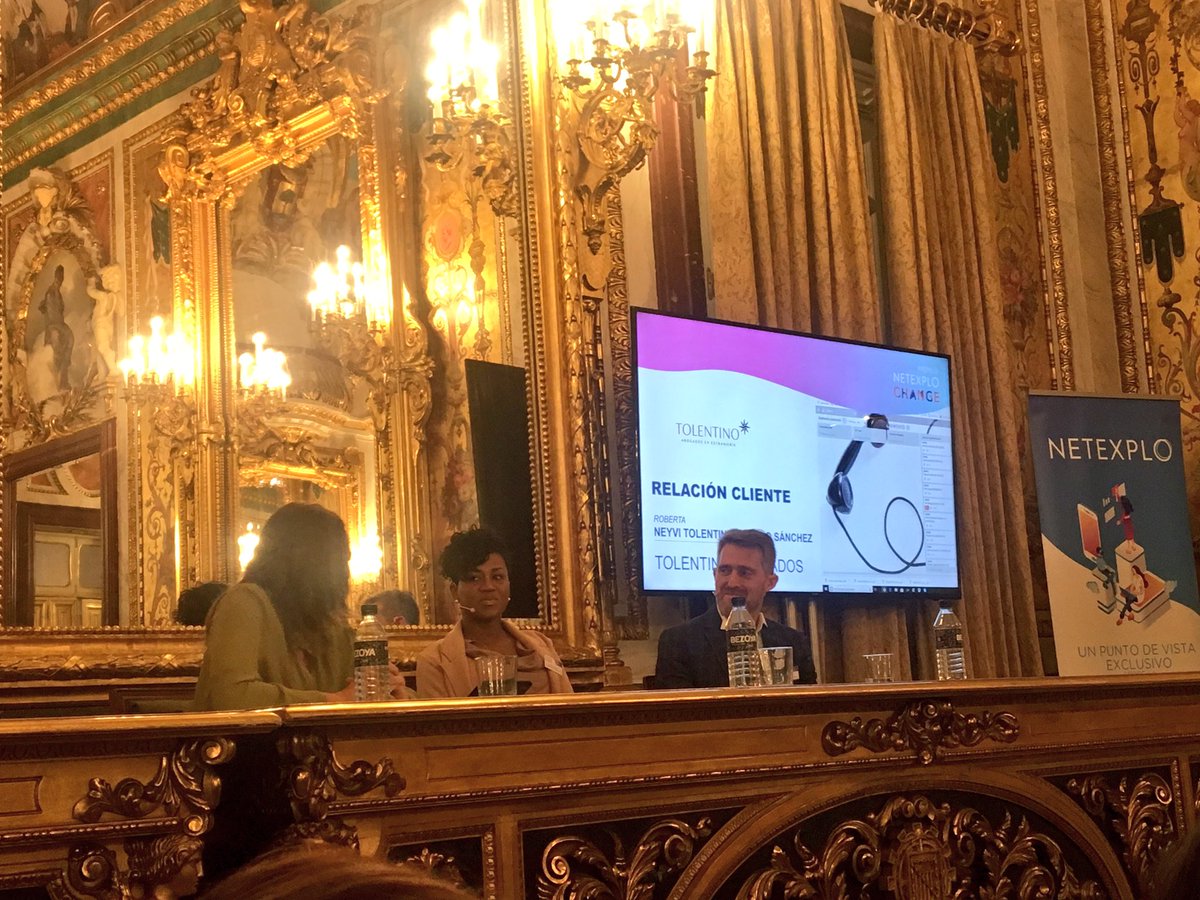 NetexploSpain's tweet photo. @TolentinoAbogad nos han hablado de “Roberta”, una IA de capaz de realizar múltiples tareas administrativas.
 #NetexploSpain2018 https://t.co/3tLHoxZNt7