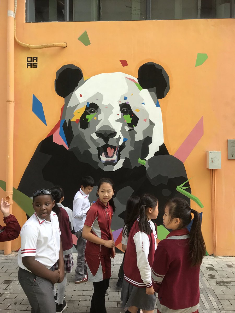 Really awesome provocation for HWEO! Thanks to <a href="/ISNS_School/">International School of Nanshan Shenzhen (ISNS)</a>‘s G4 Art Team. Some fantastic art to admire and get the kids warmed up for the next UOI. Time to see what the kids can take away from this... #GoISNS