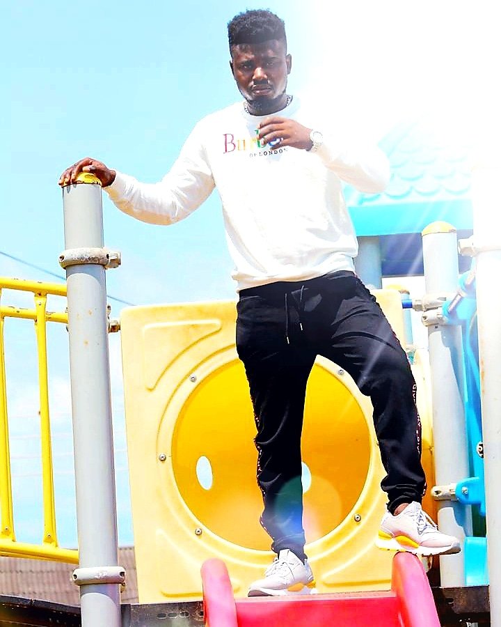 SubcidyOfficial's tweet photo. Go wild for a while💫

#SFC2018 #Powered_by Popoo Production  
       
       T E A M 🇬🇭 N O B O D Y 🌍 https://t.co/r9WgZT1KuE