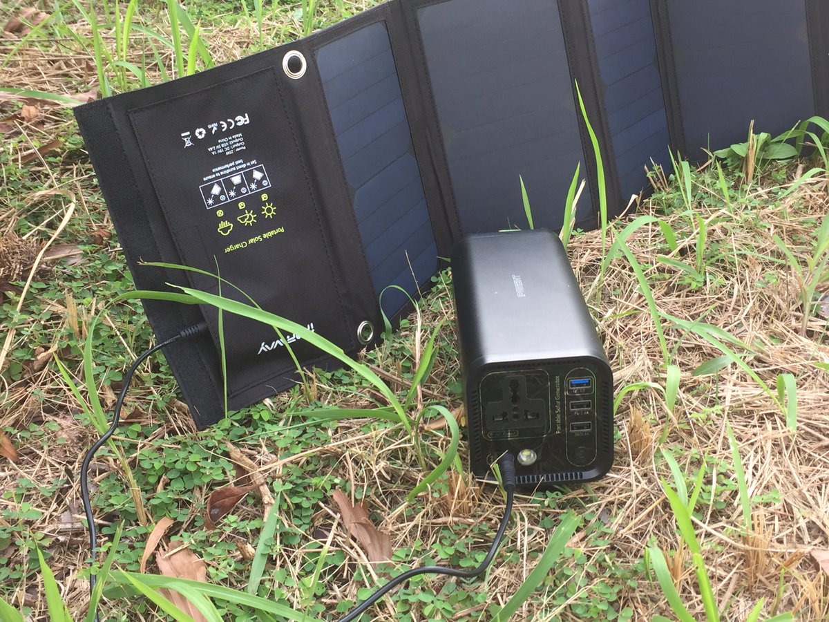 Collect and store #power directly from the sun by pairing iForway #batterygenerator with our portable, rugged #solarpanels \

iforway.com/products/154wh…
#campingsolarpanel  #adventure #explore #travel #outdoorlife  #hiking #battertygenerator  #campingsolarpowerstation