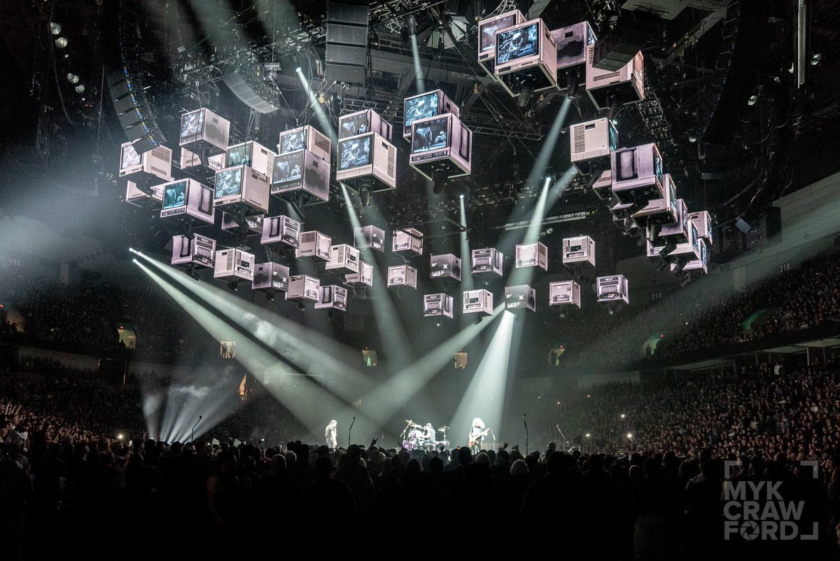 mykcrawford's tweet photo. π€πΌMetallica was everything I'd hoped it'd be and more! Incredible. I will have the full album up on @Rock945 Facebook page Monday AM. #BucketList #MetInSpokane #Metallica #Spokane https://t.co/oxLckWsOev