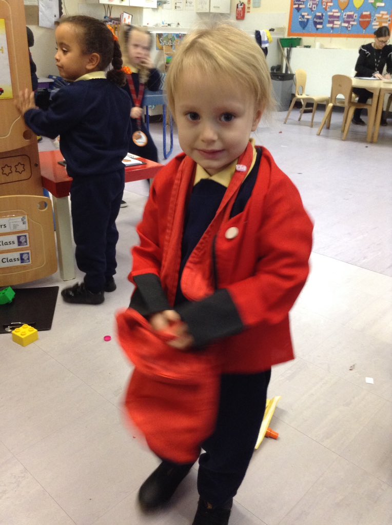 StSebastiansPri's tweet image. Foundation Post Office is open! The children are enjoying writing letters and getting ready for the busy christmas period. #Foundation1