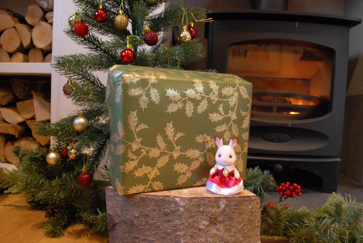 Come on Christmas, I’m so excited I can barely sit still!

Just RT for the chance to #win this #prize! #competition #SylvanianSleigh