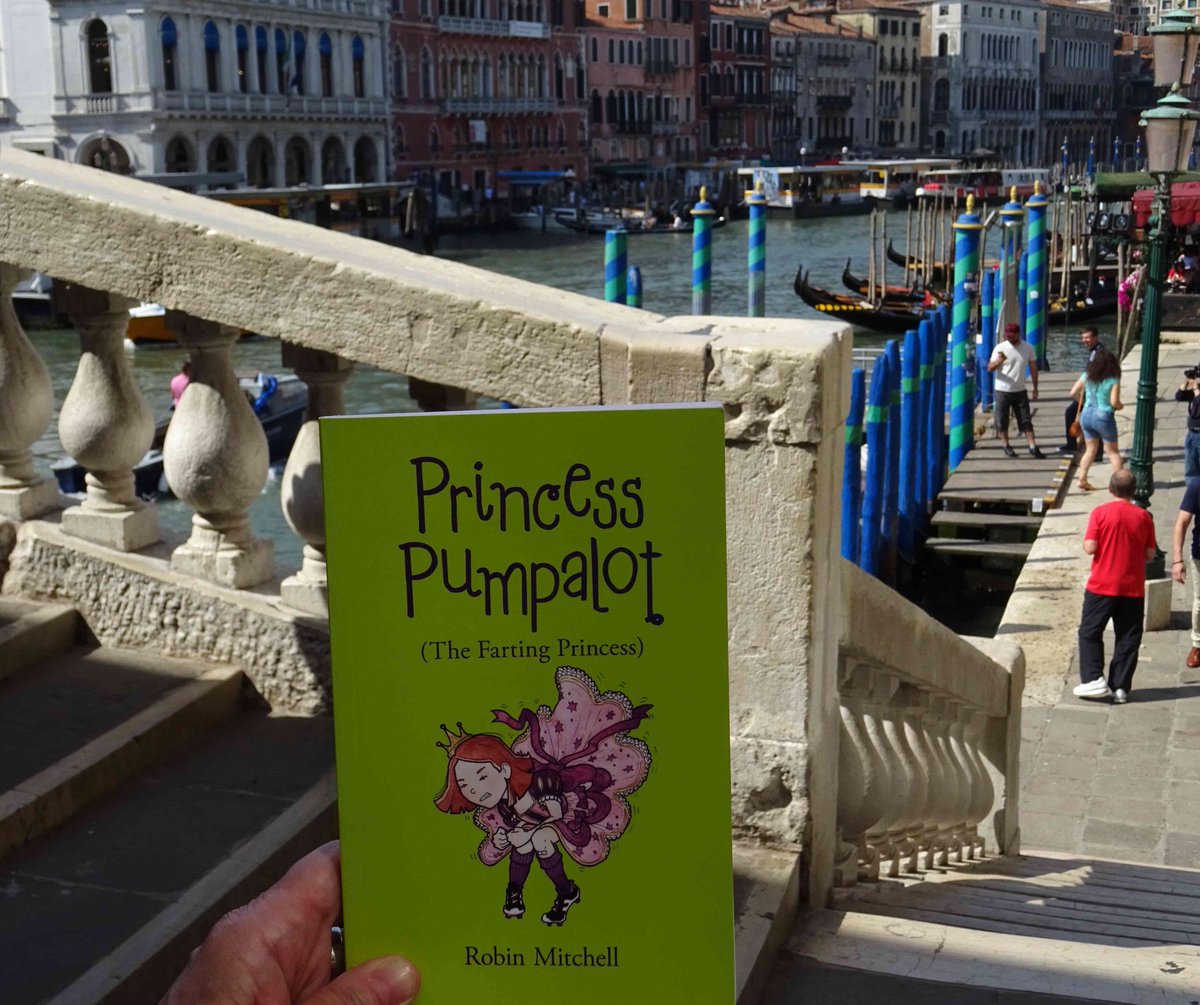 PPumpalot's tweet photo. Another #Venice #Italy photo of the original Princess Pumpalot book for the Pose Album. #Fart2018 (although #Fart2019 is looming). https://t.co/tT2TXJMdG8