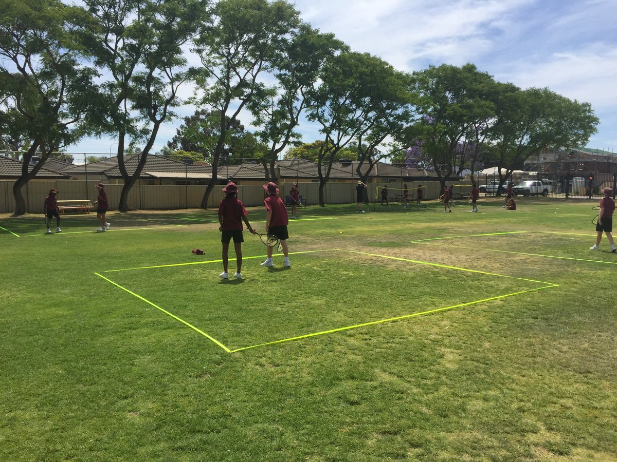 Speedminton got the tick of approval from our students today ✅ #PHYSED <a href="/SantaClaraPS/">Santa Clara School</a> <a href="/achperwa/">ACHPERWA</a>