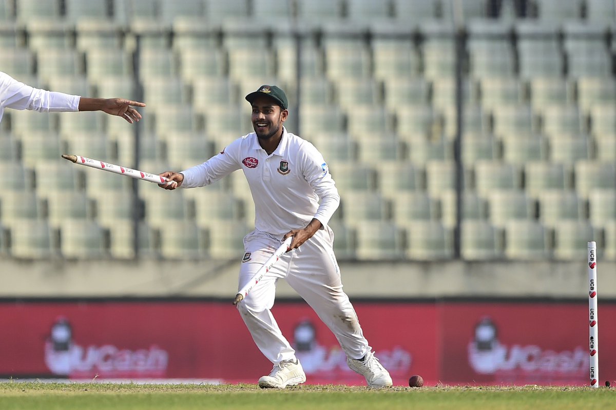 ICCMediaComms's tweet photo. Mehidy Hasan and Shakib Al Hasan become @BCBtigers highest-ranked bowler and batsman respectively in the latest @MRFWorldwide ICC Men's Test Player Rankings #BDvWI
https://t.co/L65iqWmktU https://t.co/WFdtCf7tGK